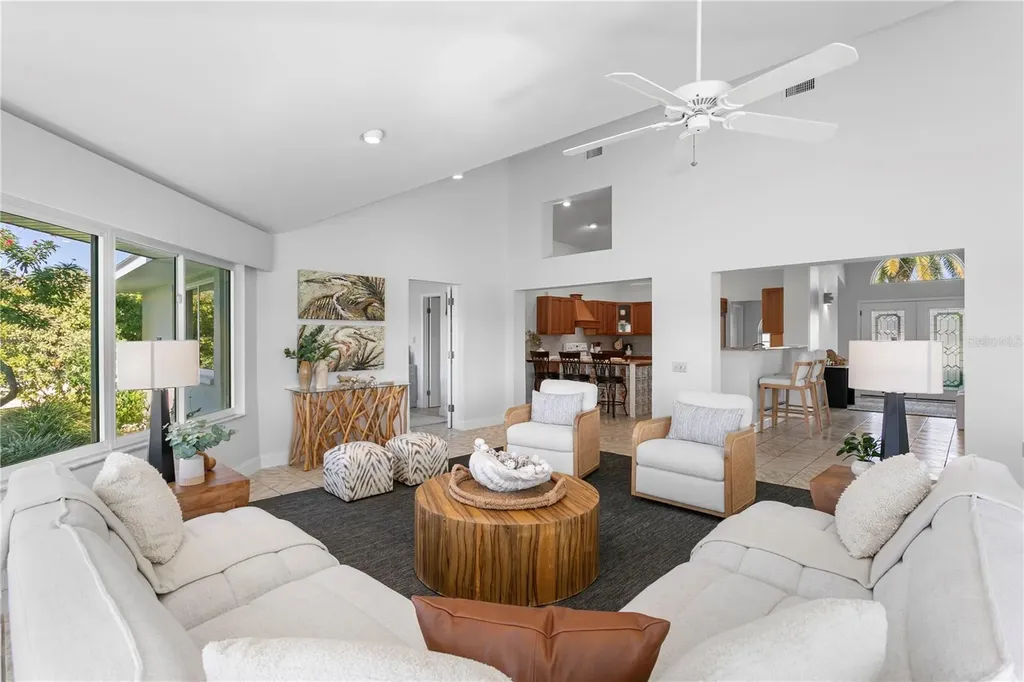 251 S Isle Drive St Pete Beach FL 33706