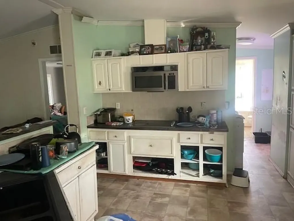 204 Herbert Street Auburndale FL 33823