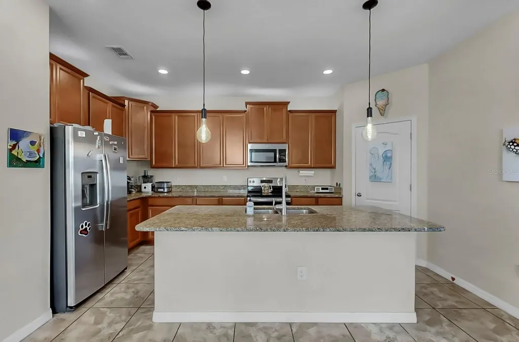 2408 Nighthawk Landing Court Ruskin FL 33570