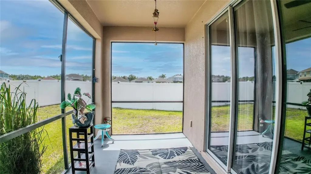 2408 Nighthawk Landing Court Ruskin FL 33570