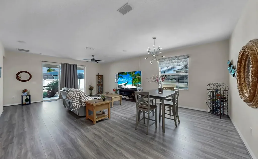 2408 Nighthawk Landing Court Ruskin FL 33570