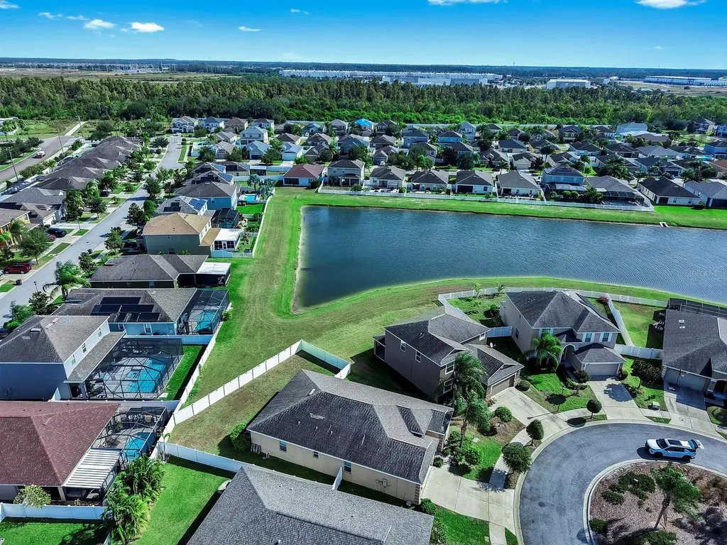 2408 Nighthawk Landing Court Ruskin FL 33570