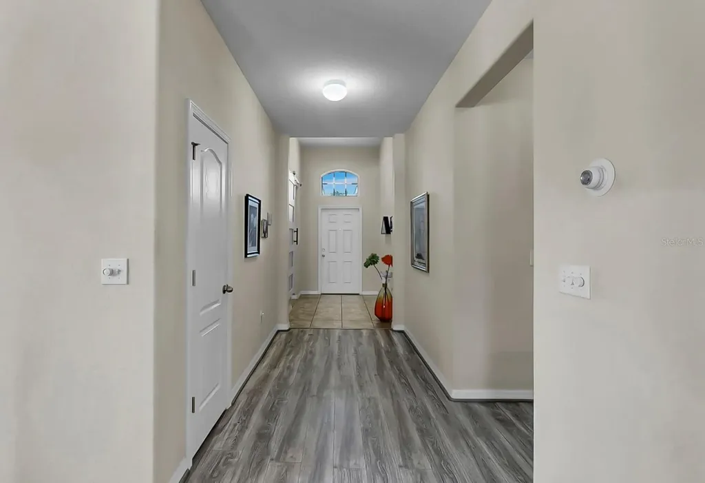 2408 Nighthawk Landing Court Ruskin FL 33570
