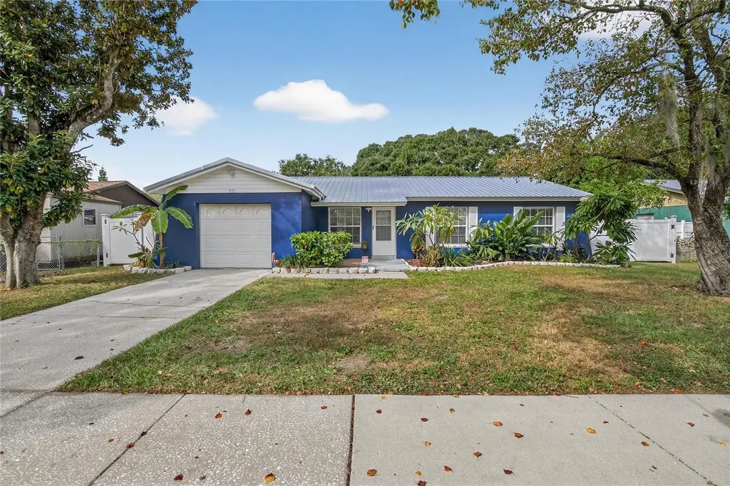 221 Faithway Drive Seffner FL 33584