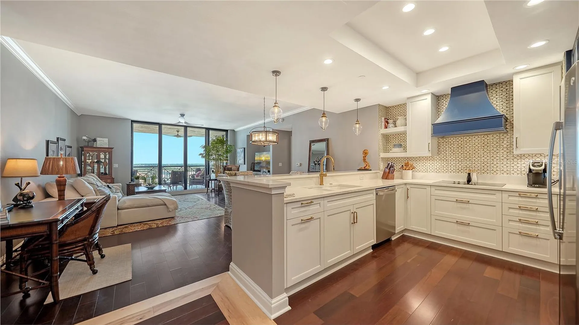 50 Central Avenue Sarasota FL 34236