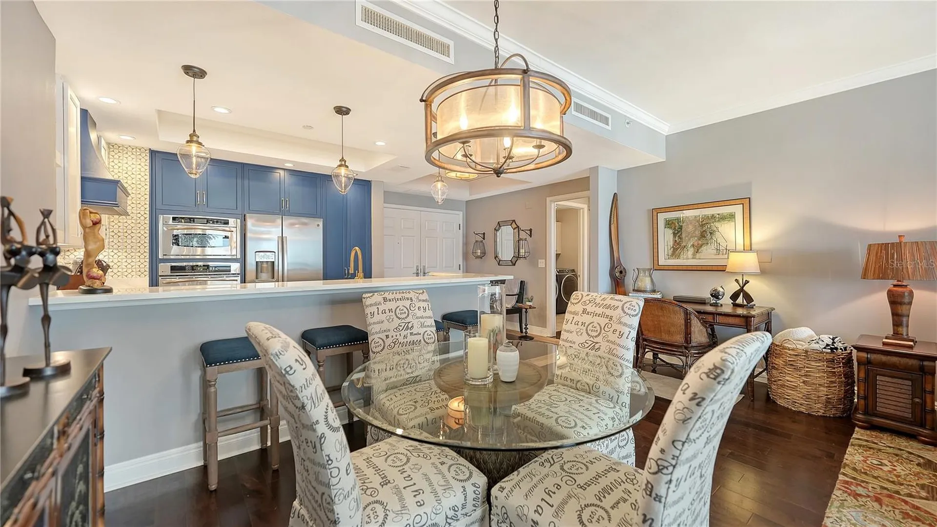 50 Central Avenue Sarasota FL 34236