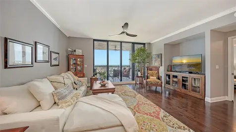 50 Central Avenue Sarasota FL 34236