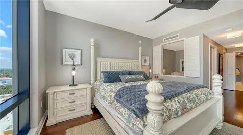 50 Central Avenue Sarasota FL 34236