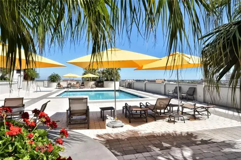 50 Central Avenue Sarasota FL 34236