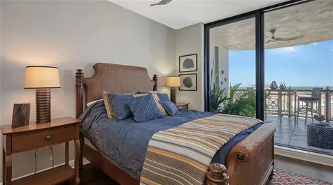 50 Central Avenue Sarasota FL 34236