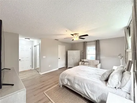 4033 13th Avenue W Bradenton FL 34205