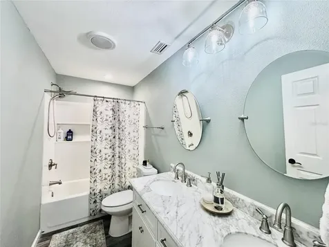 4033 13th Avenue W Bradenton FL 34205