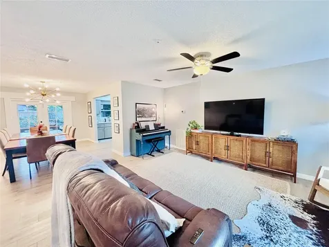 4033 13th Avenue W Bradenton FL 34205