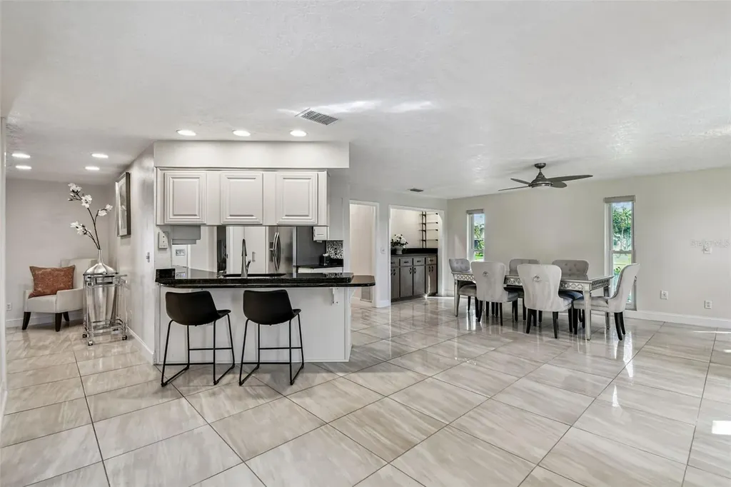 10073 S Yacht Club Drive Treasure Island FL 33706