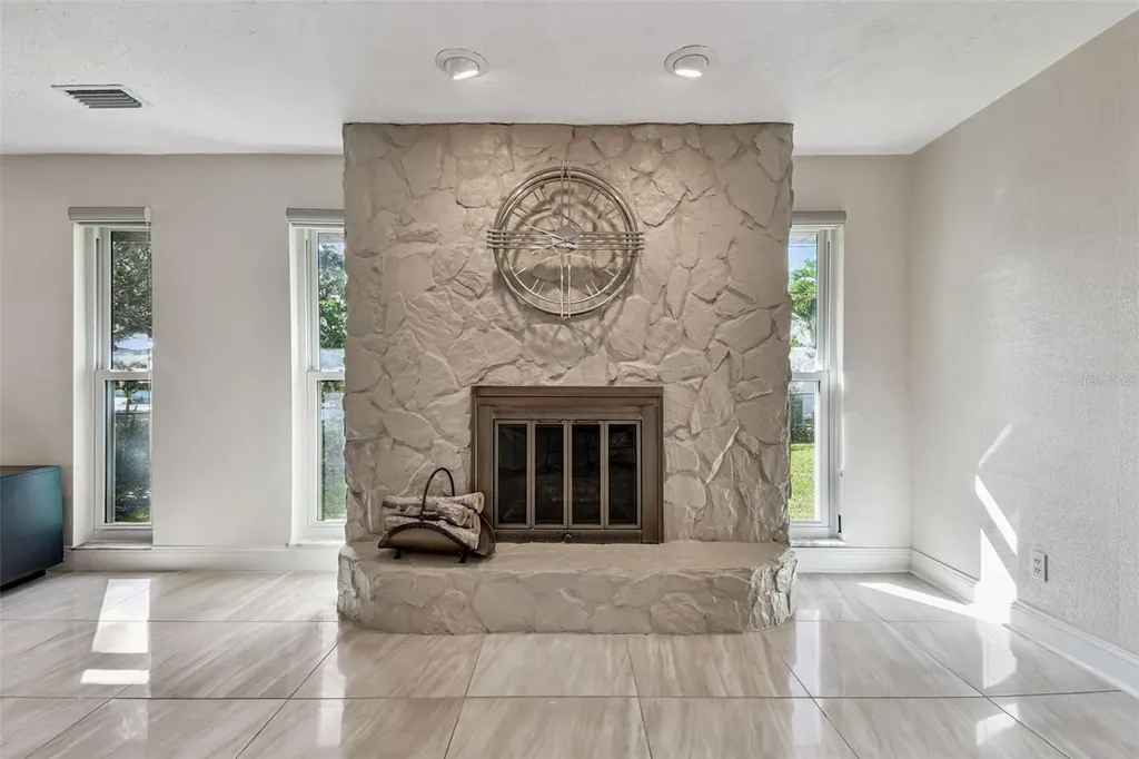 10073 S Yacht Club Drive Treasure Island FL 33706