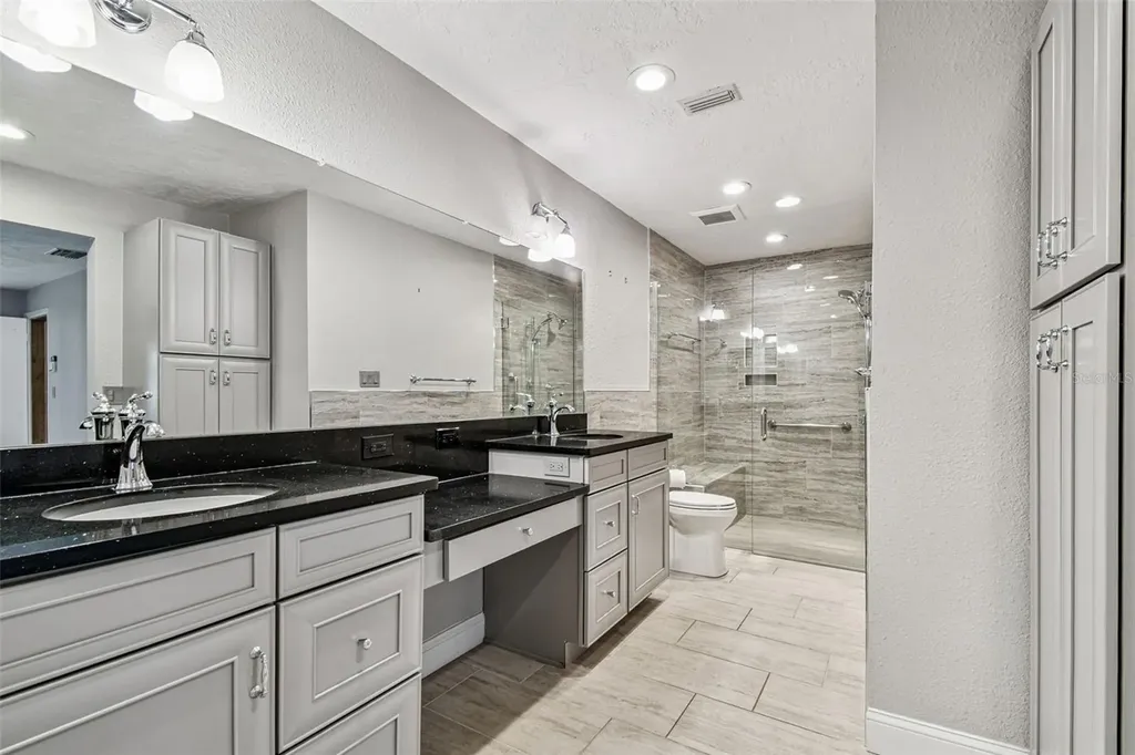 10073 S Yacht Club Drive Treasure Island FL 33706