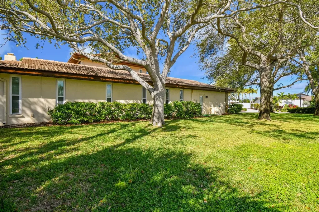10073 S Yacht Club Drive Treasure Island FL 33706