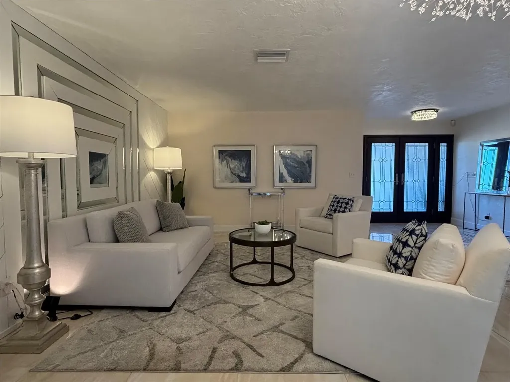 10073 S Yacht Club Drive Treasure Island FL 33706