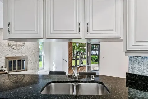 10073 S Yacht Club Drive Treasure Island FL 33706