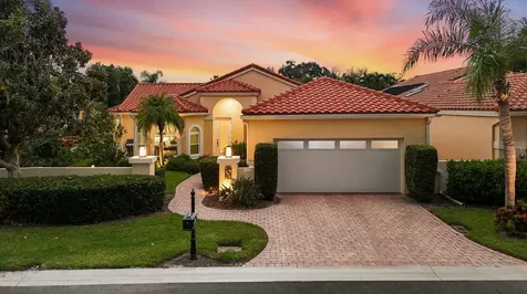 8032 Via Fiore Sarasota FL 34238