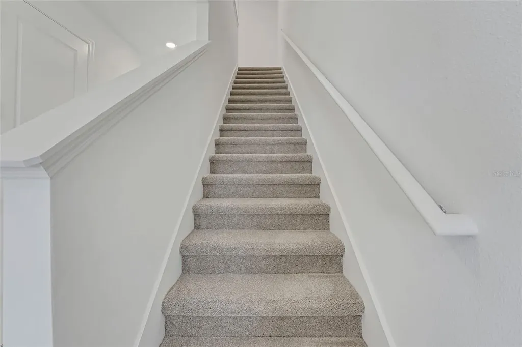 31837 Kestrel Calling Drive San Antonio FL 33576