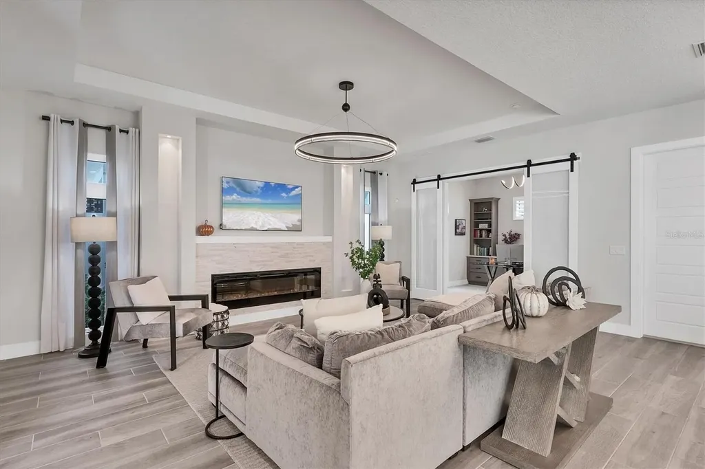5951 Redbay Boulevard Bradenton FL 34210