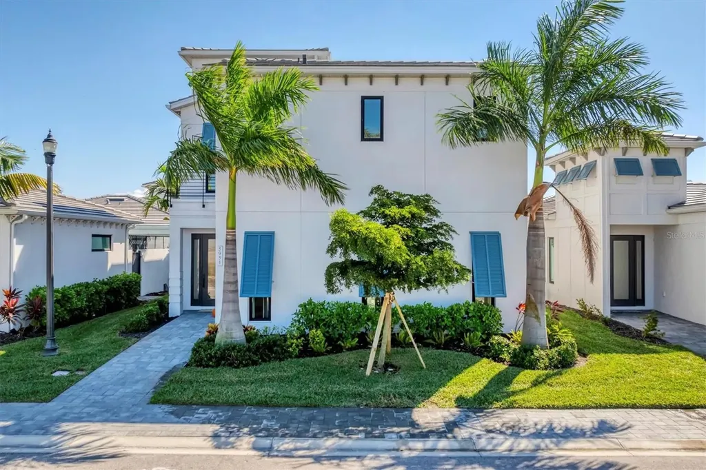 5951 Redbay Boulevard Bradenton FL 34210