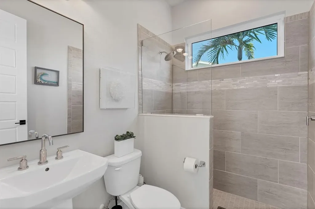 5951 Redbay Boulevard Bradenton FL 34210