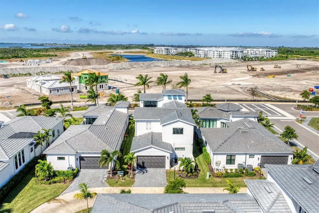 5951 Redbay Boulevard Bradenton FL 34210