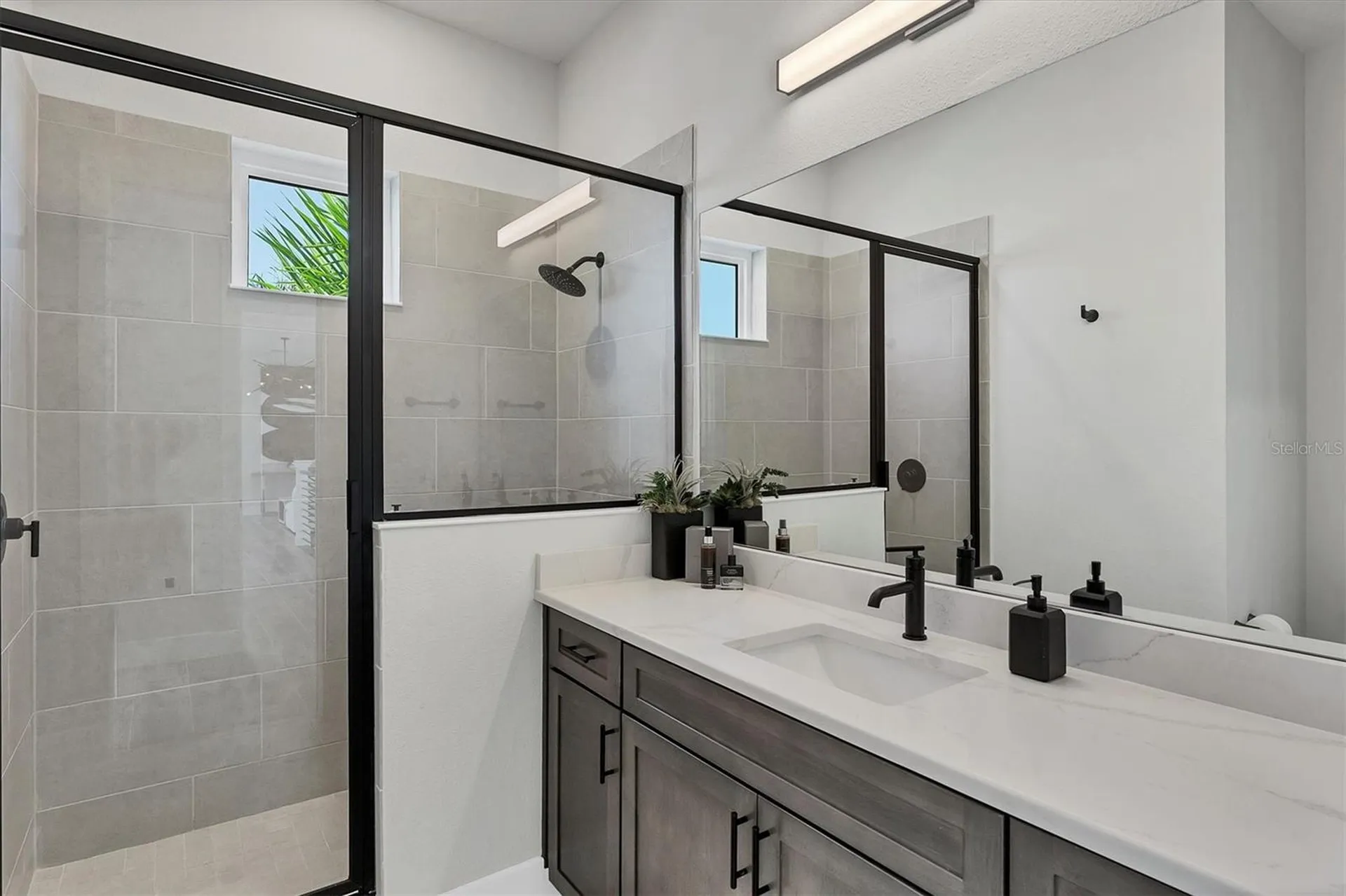 5951 Redbay Boulevard Bradenton FL 34210