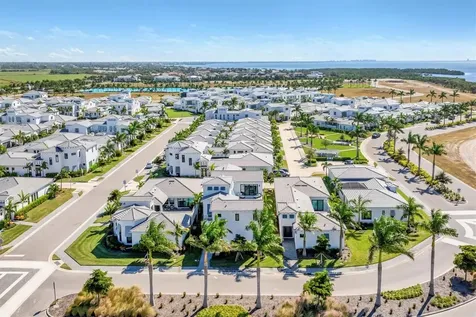 5951 Redbay Boulevard Bradenton FL 34210