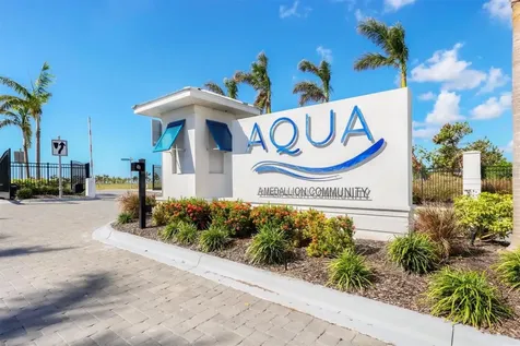 5951 Redbay Boulevard Bradenton FL 34210