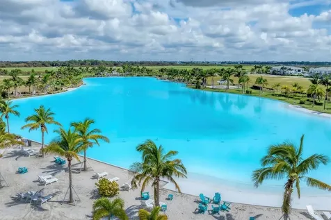 5951 Redbay Boulevard Bradenton FL 34210