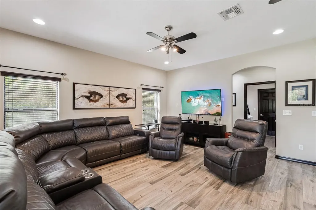 127 Verde Way Debary FL 32713