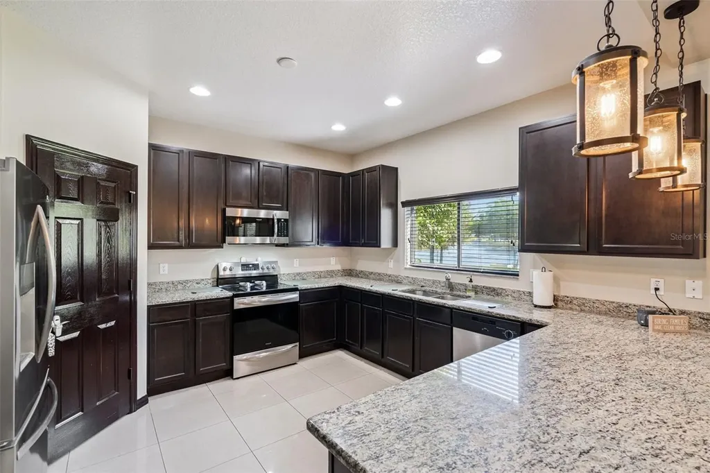 127 Verde Way Debary FL 32713