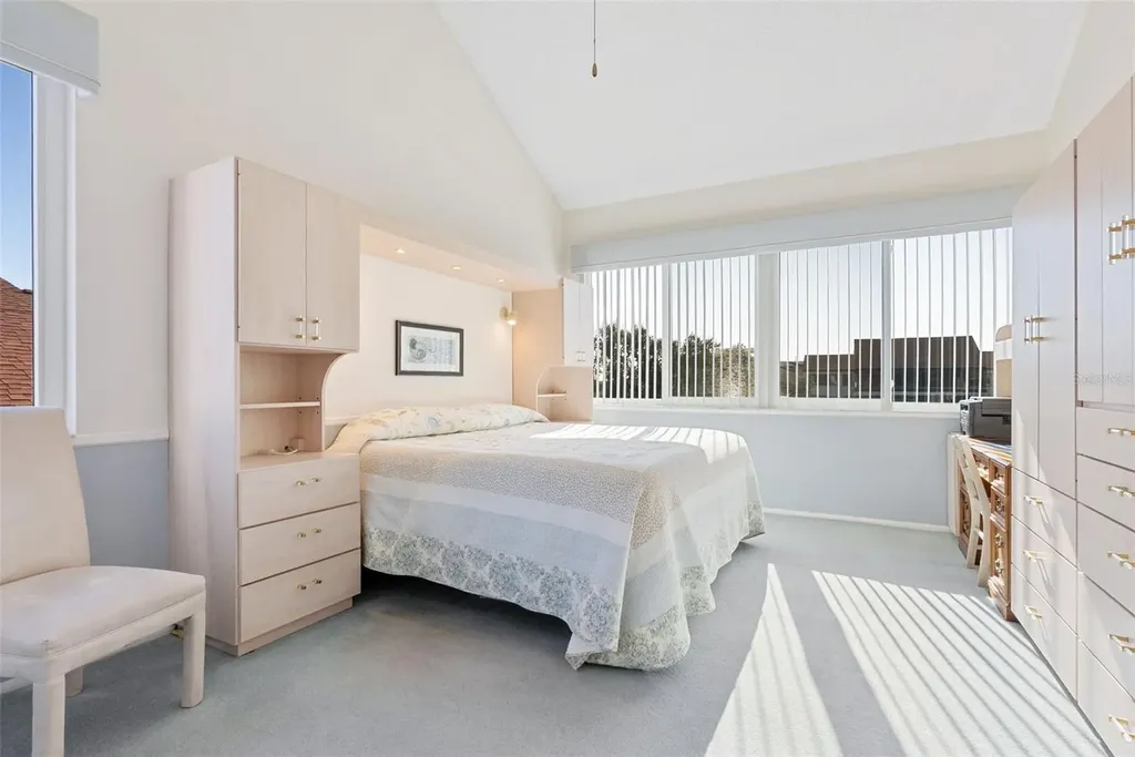 6285 Midnight Pass Road Sarasota FL 34242