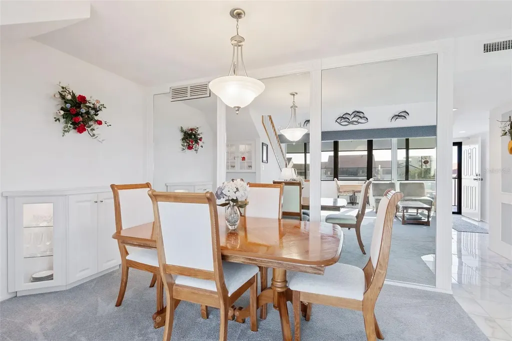 6285 Midnight Pass Road Sarasota FL 34242