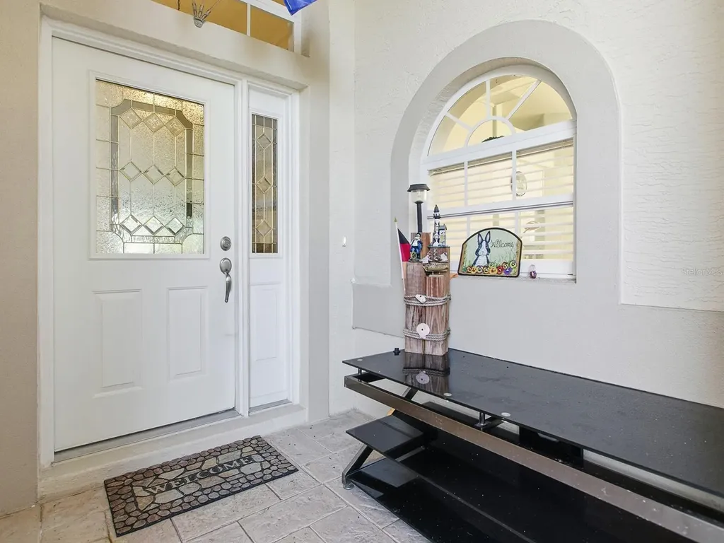 3592 Tropical Seas Loop Tavares FL 32778