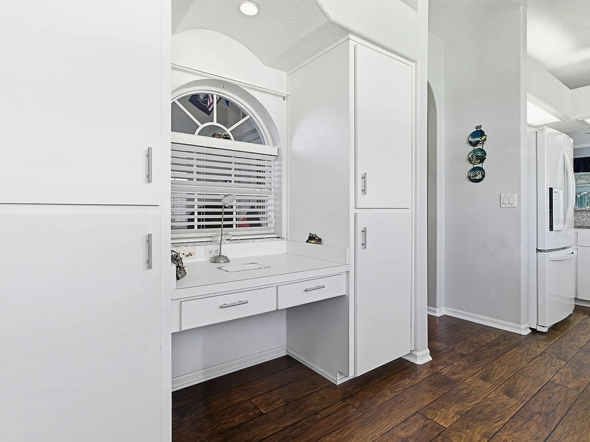 3592 Tropical Seas Loop Tavares FL 32778
