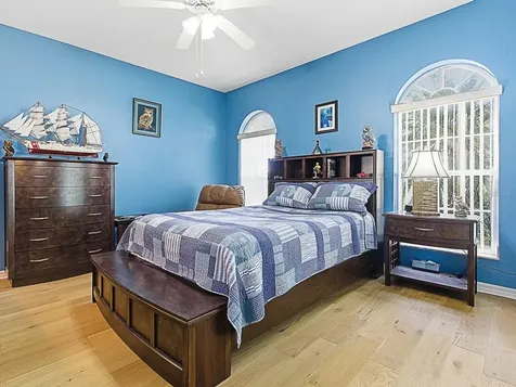 3592 Tropical Seas Loop Tavares FL 32778
