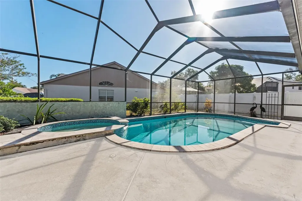11429 Zenith Circle Tampa FL 33635