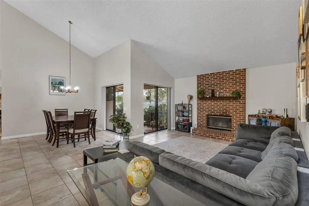 6047 Shore Line Drive Orlando FL 32819