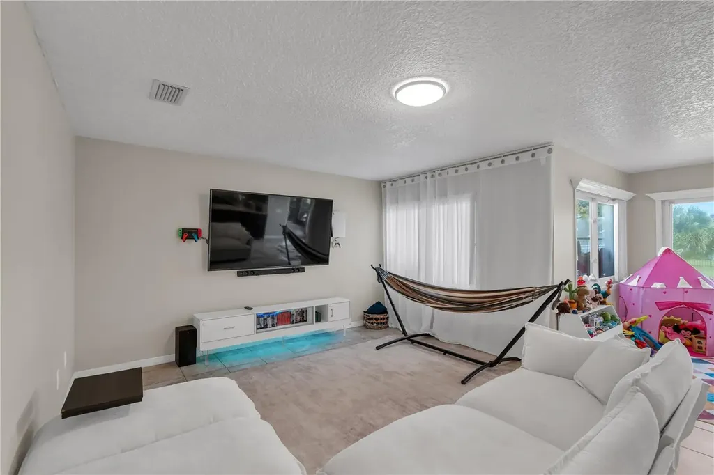 6047 Shore Line Drive Orlando FL 32819