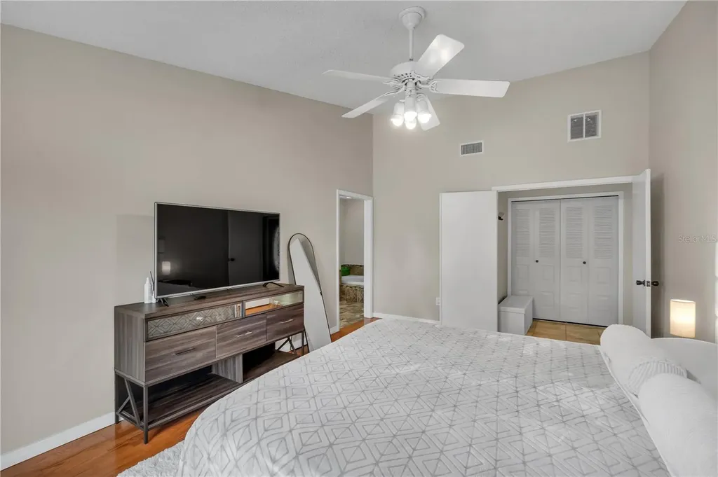 6047 Shore Line Drive Orlando FL 32819