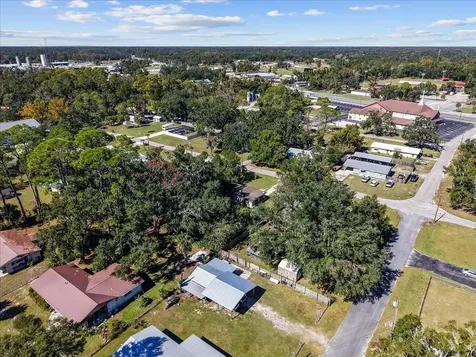68 SE 12th Avenue Cross City FL 32628
