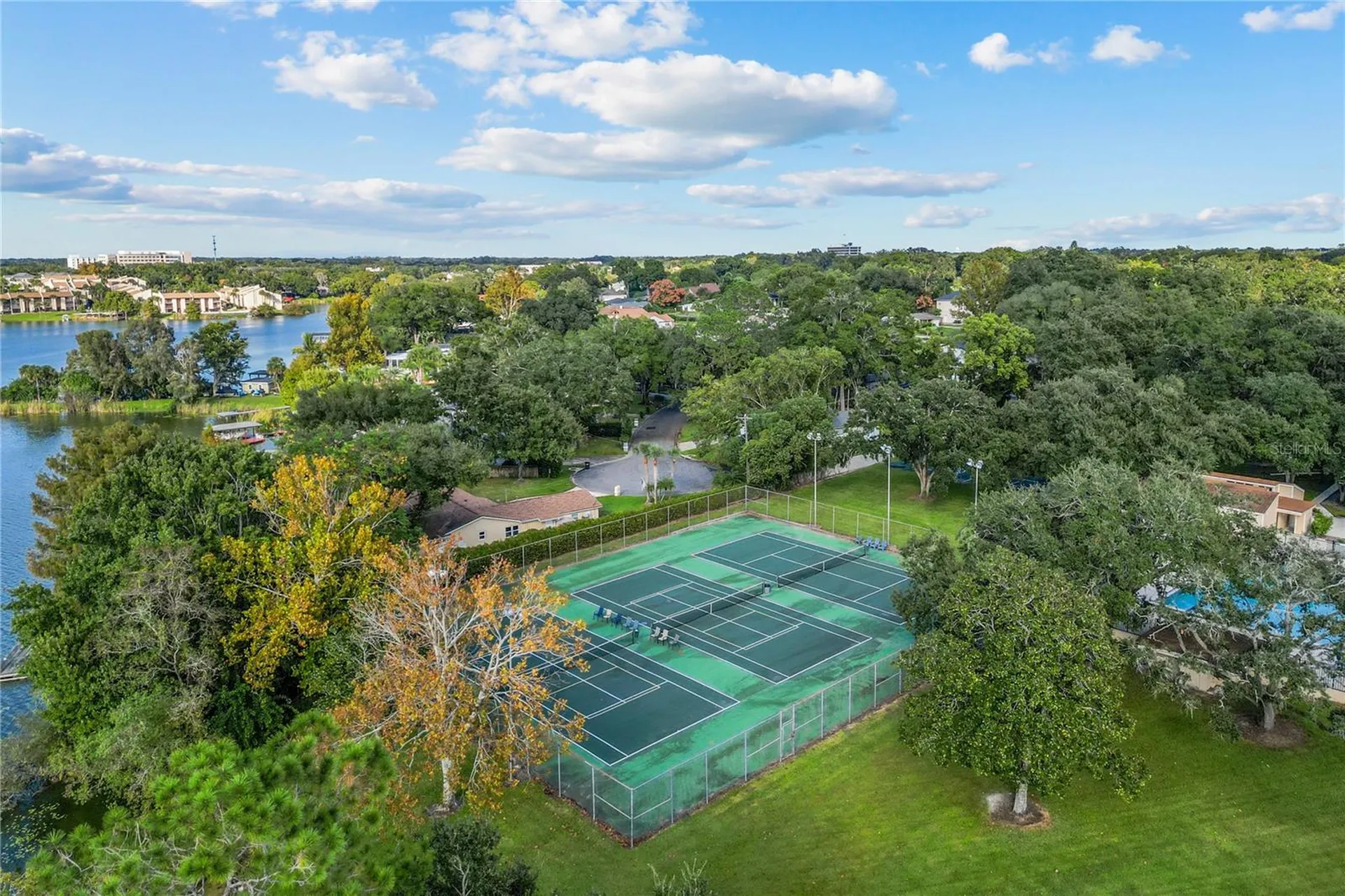 623 Red Oak Circle Altamonte Springs FL 32701