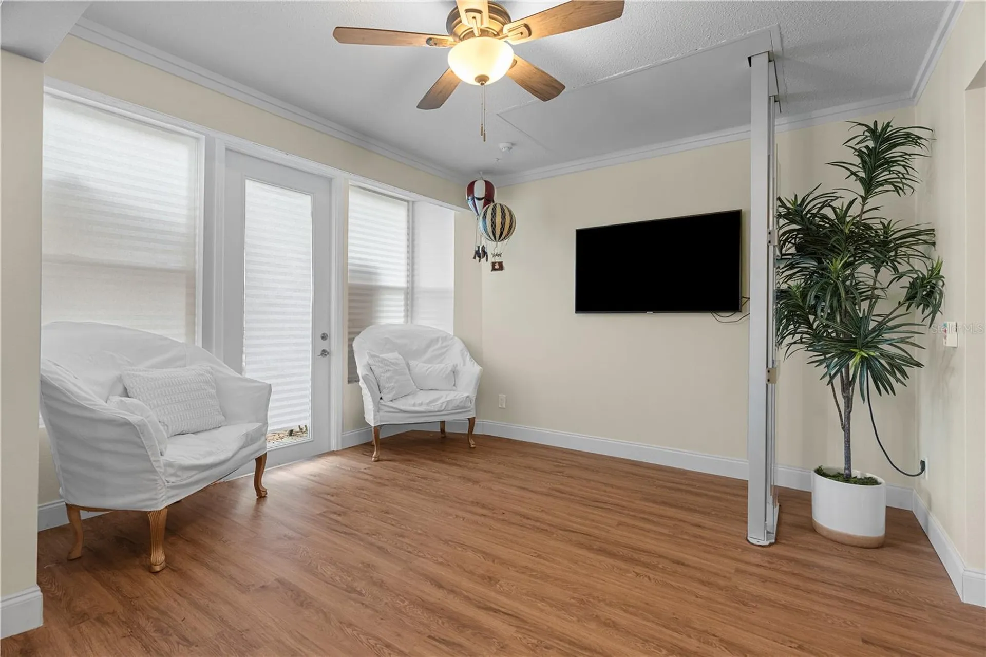 623 Red Oak Circle Altamonte Springs FL 32701