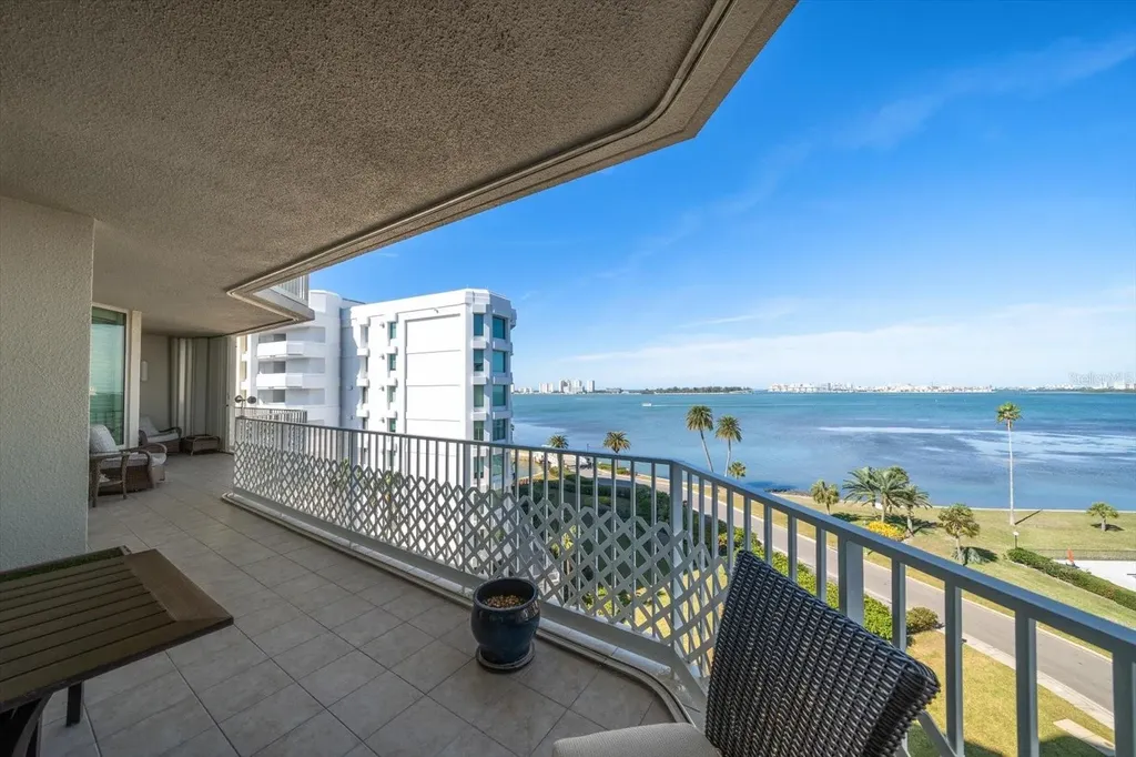 3 Seaside Lane Belleair FL 33756