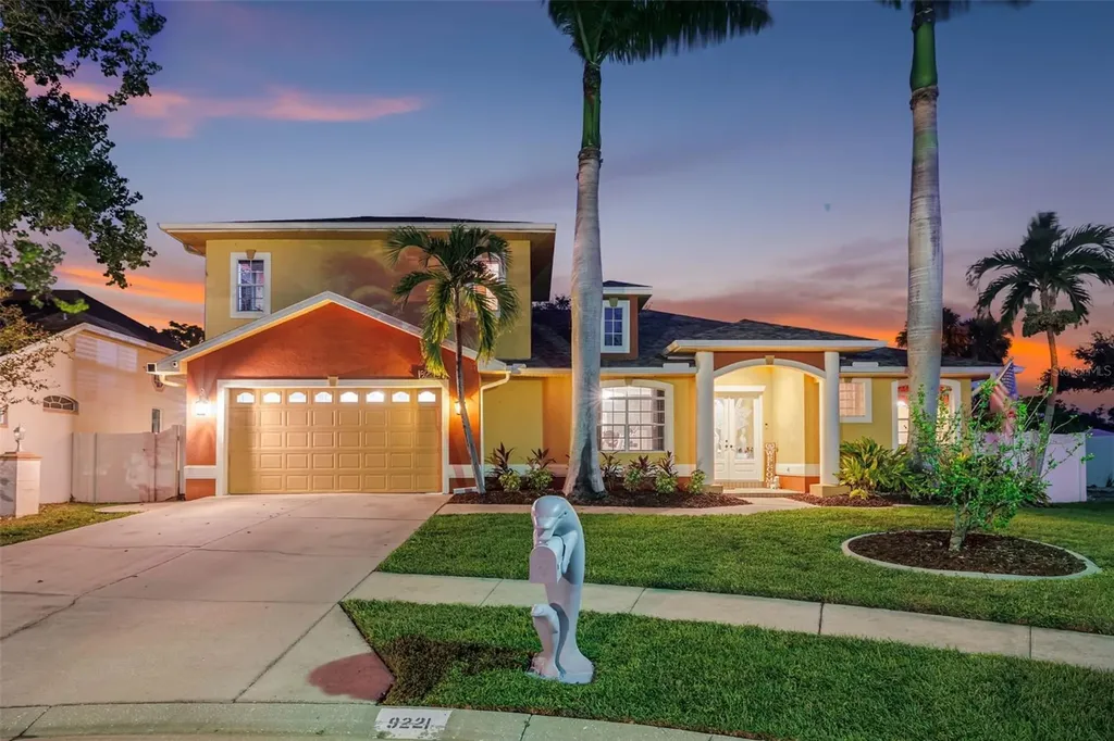9221 Sea Oaks Court Seminole FL 33776
