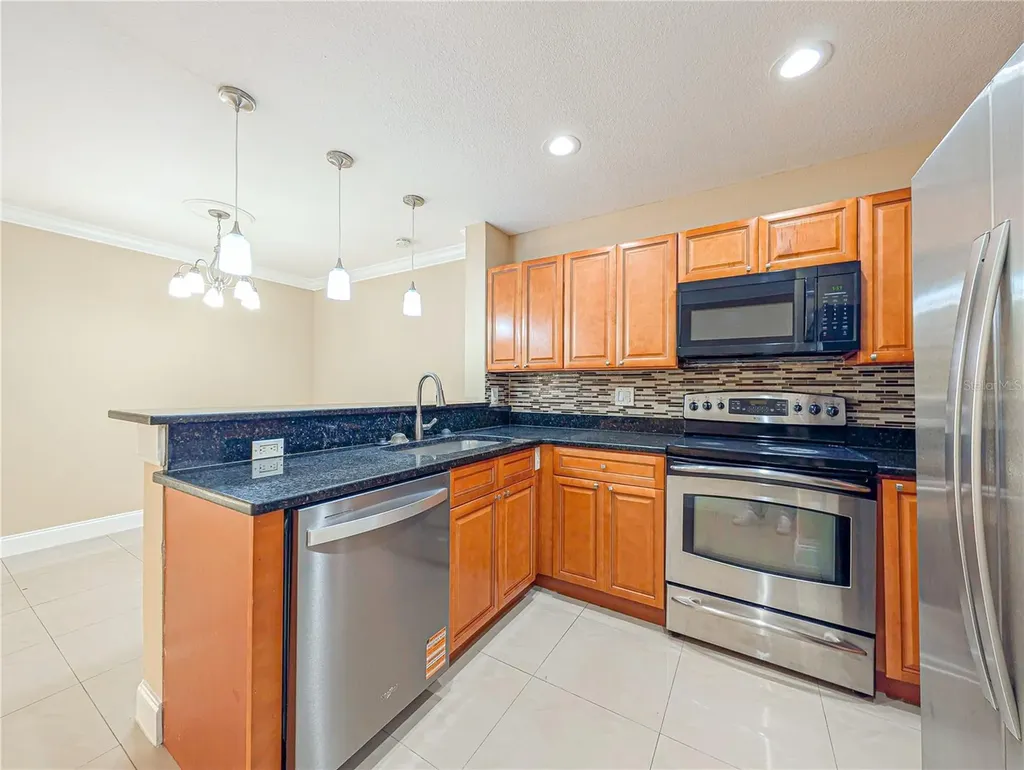 6022 Westgate Drive Orlando FL 32835